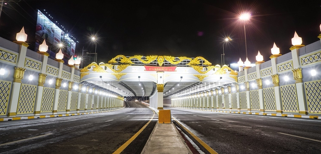 โครงการก่อสร้างทางลอดที่จุดตัดทางหลวงหมายเลข 11 กับ ทางหลวงหมายเลข 1001  (รวมสะพานข้ามแม่น้ำปิง) จ.เชียงใหม่