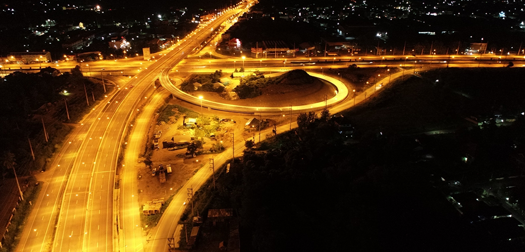  โครงการก่อสร้าง สะพานข้ามทางแยกจุดตัดทางหลวงหมายเลข 1 กับทางหลวงหมายเลข 11 (แยกเมโทรหรือแยกภาคเหนือ) จ.ลำปาง